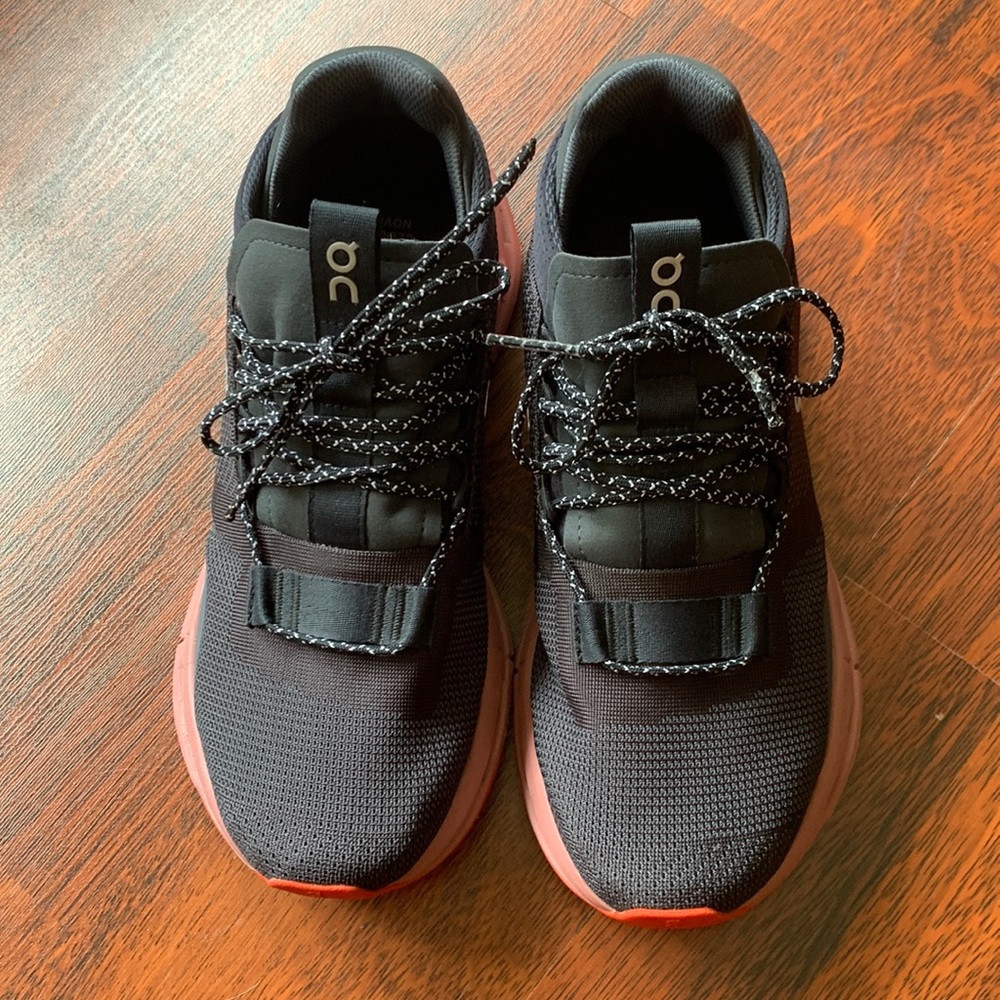 ON RUNNING CloudNova Running Shoes -
Eclipse // Rose WOMENS Size W8